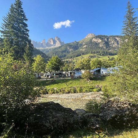 Mes Lastei Lägenhet Campitello di Fassa Exteriör bild