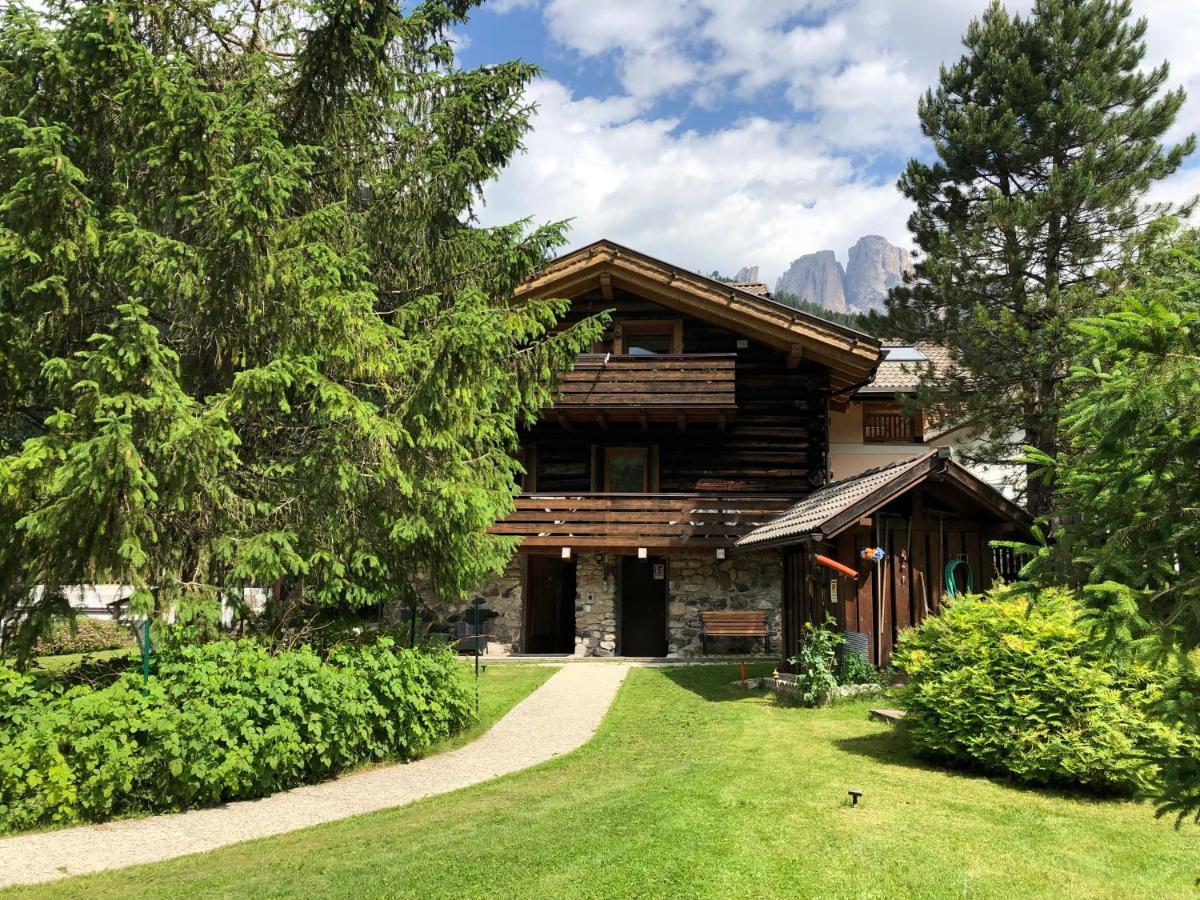 Mes Lastei Lägenhet Campitello di Fassa Exteriör bild