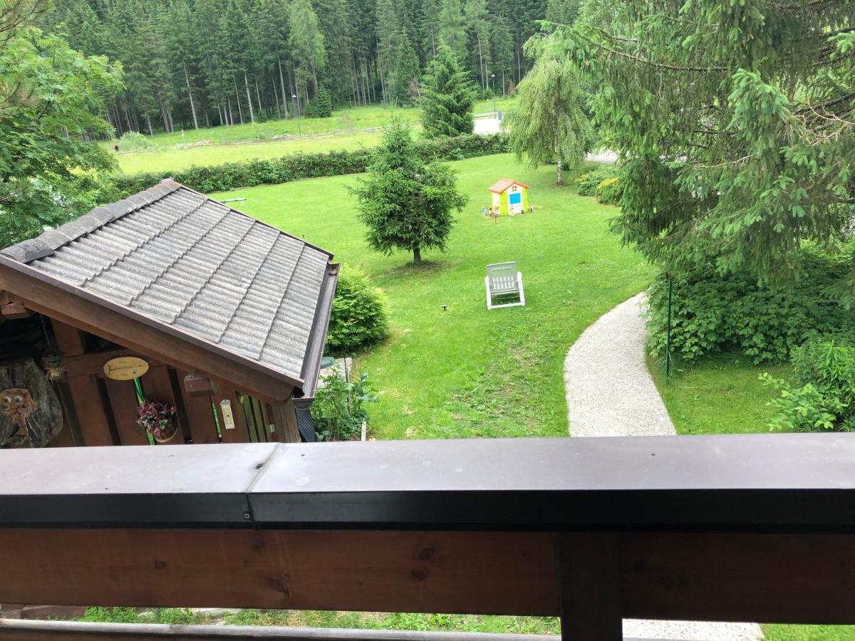 Mes Lastei Lägenhet Campitello di Fassa Exteriör bild