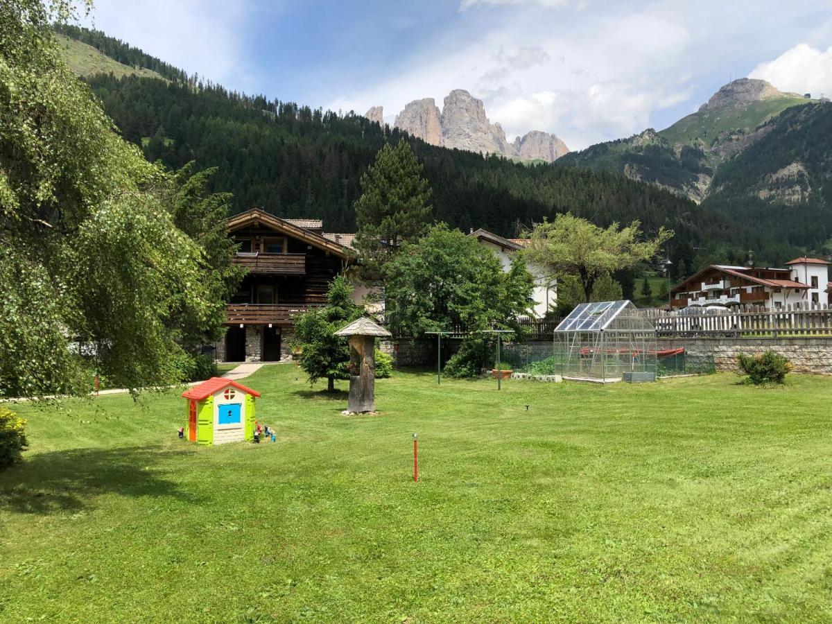 Mes Lastei Lägenhet Campitello di Fassa Exteriör bild